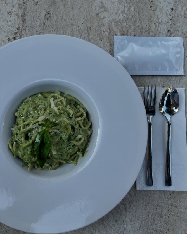 Pesto Soslu Linguine